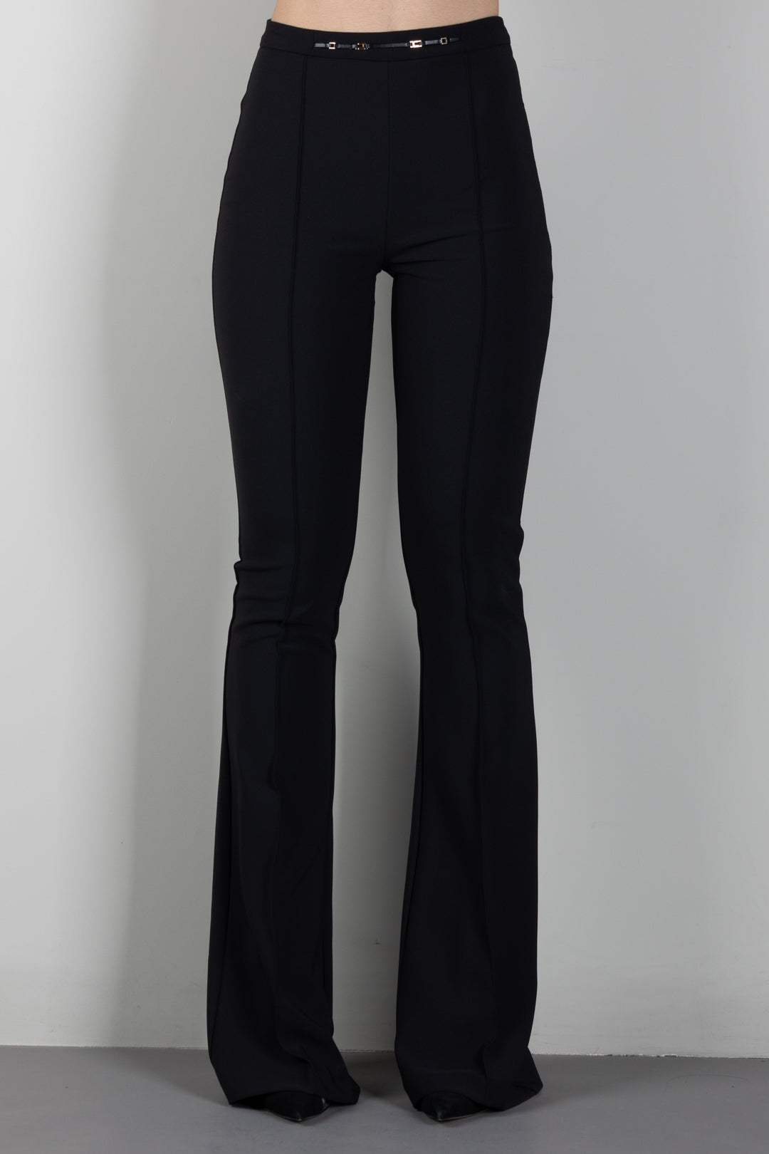 Elisabetta Franchi Pantaloni a Zampetta con Morsetto Logo PA19766E2 NERO