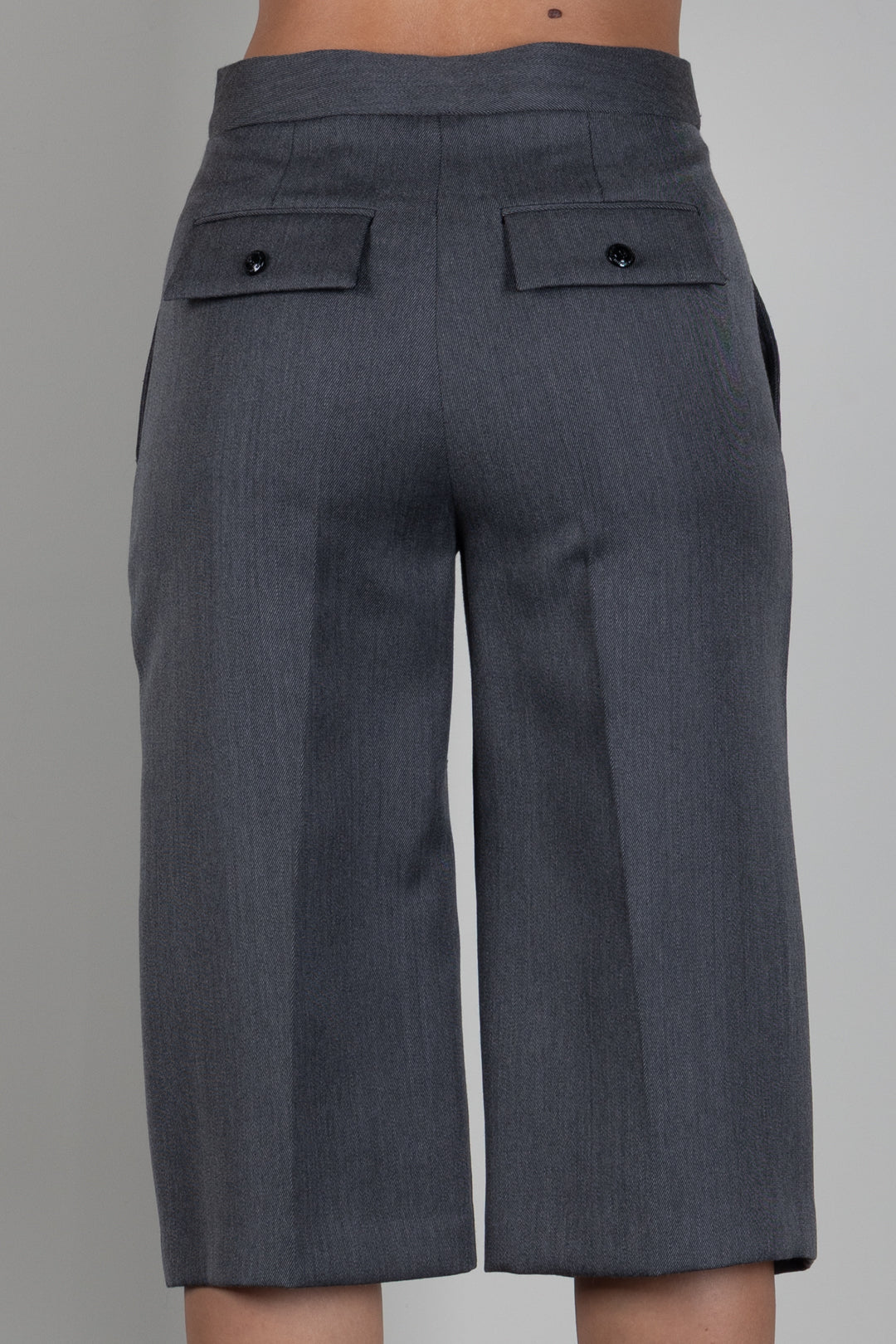 Elisabetta Franchi Pantaloni Bermuda In Fresco Lana con Nervature PA18066E2 GRIGIO MELANGE