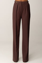 Elisabetta Franchi Pantaloni In Crêpe con Accessorio Gioiello PA09956E2 MERLOT