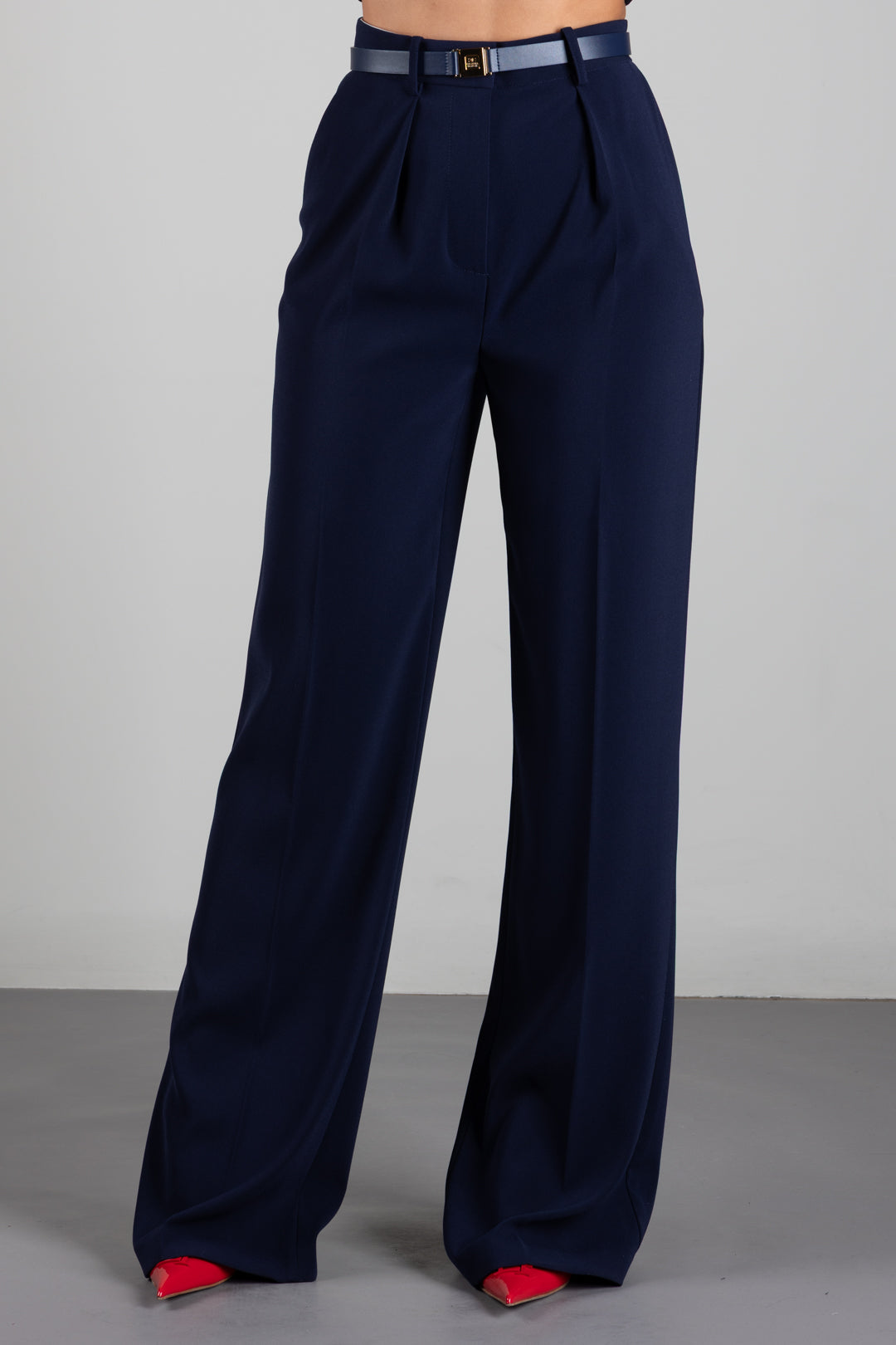 Elisabetta Franchi Pantaloni In Crêpe con Cintura e Placca Logo PA20766E2 BLU NOTTE