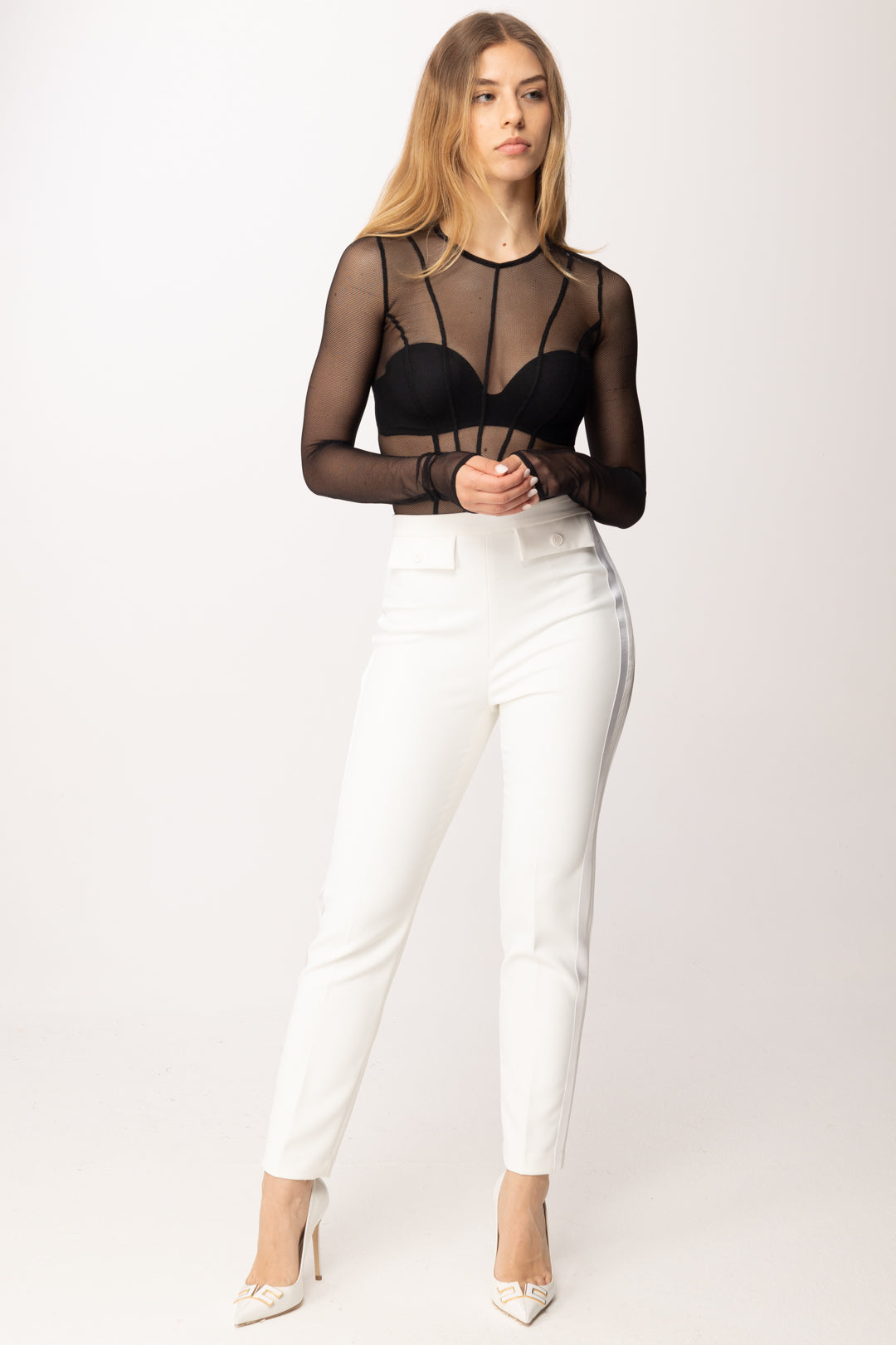 Elisabetta Franchi Pantaloni In Crêpe Leggero e Raso PA18562E2 AVORIO