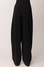 Elisabetta Franchi Pantaloni In Crêpe Leggero PA17861E2 NERO