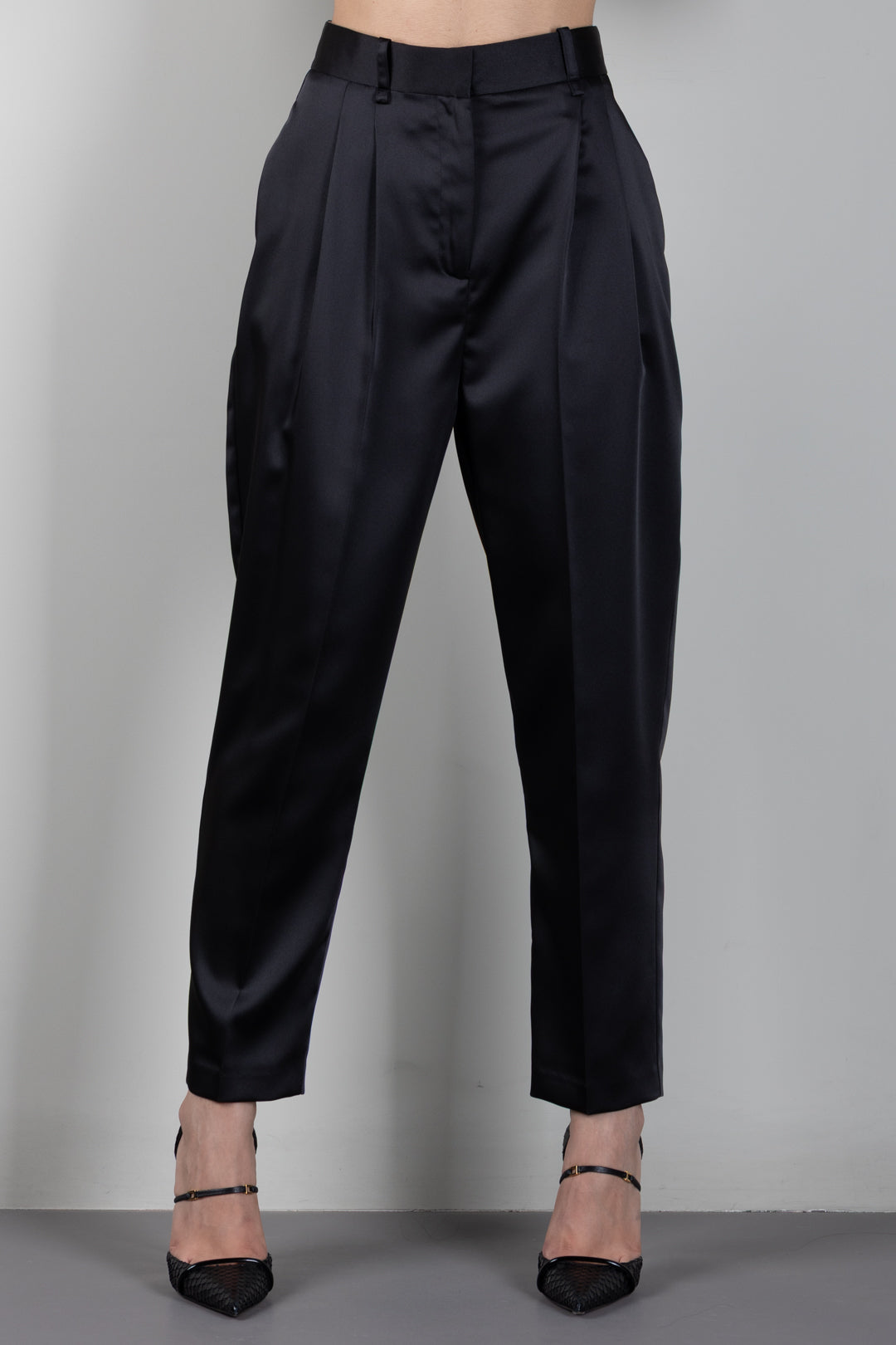 Elisabetta Franchi Pantaloni In Raso Stretch con Pinces PA20366E2 NERO