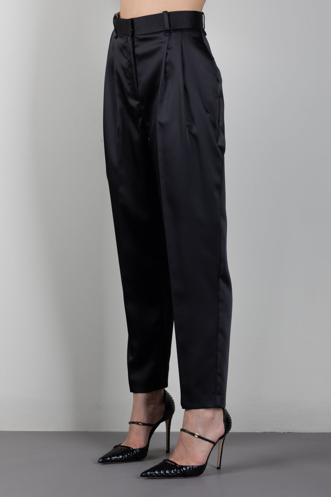 Elisabetta Franchi Pantaloni In Raso Stretch con Pinces PA20366E2 NERO
