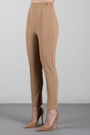 Elisabetta Franchi Pantaloni  In Tessuto Tecnico con Nervature PA22067E2 DAINO