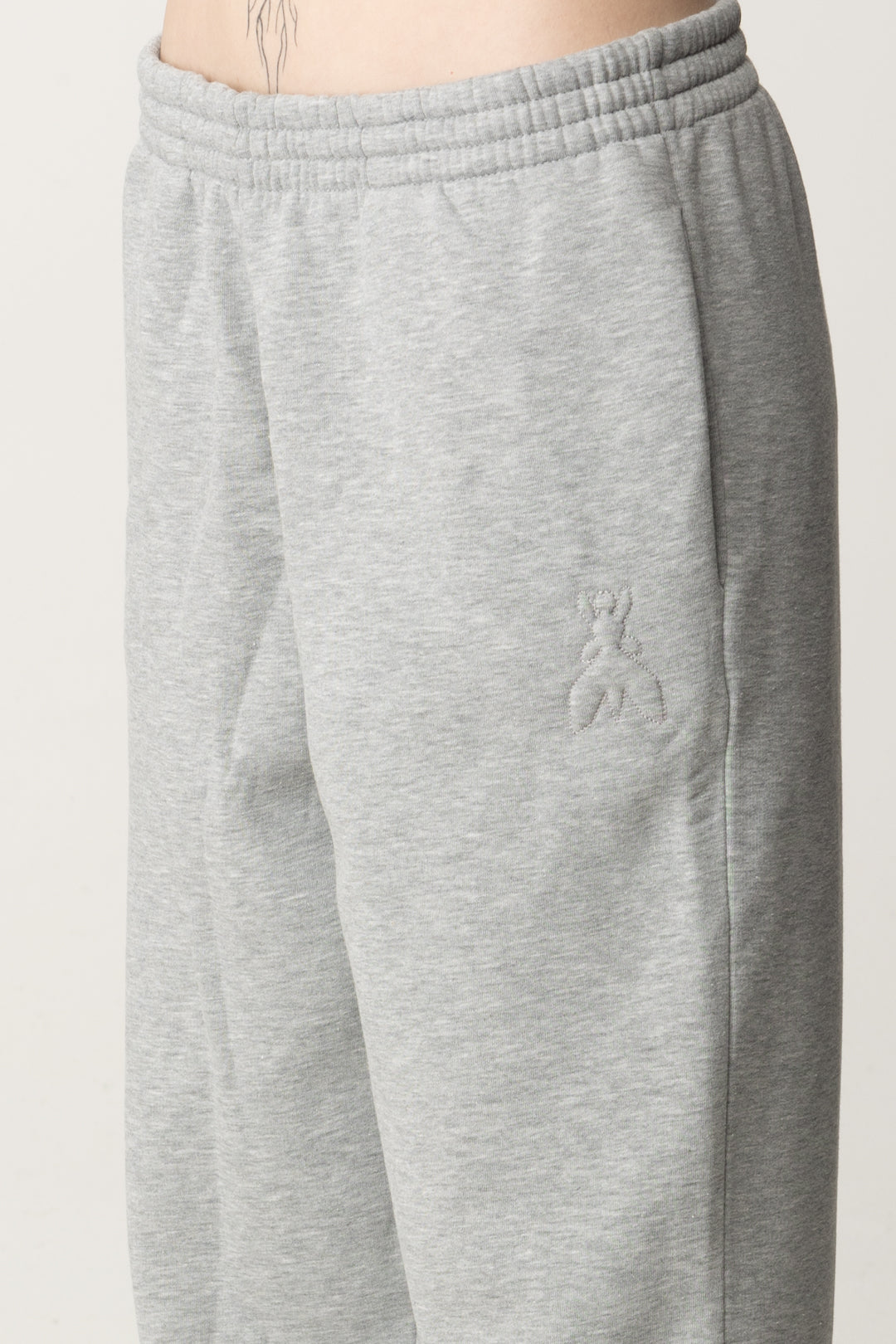 Pantalone donna confort alla caviglia con elastico in vita made in italy 1444 Pantalone donna confort alla caviglia con elastico in vita made in italy 1444