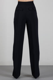 Elisabetta Franchi Pantaloni Regular In Crêpe Leggero con Pinces PA19466E2 NERO