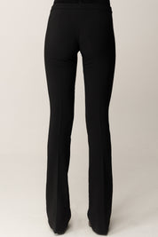 Elisabetta Franchi Pantaloni Vita Bassa con Etichetta Logo PA13357E2 NERO