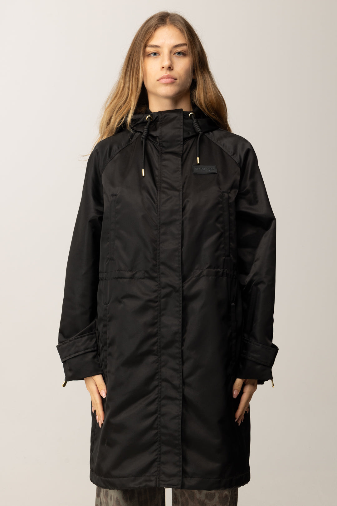 Pinko Piumino Lungo In Tela Lucida con Cappuccio NERO LIMOUSINE