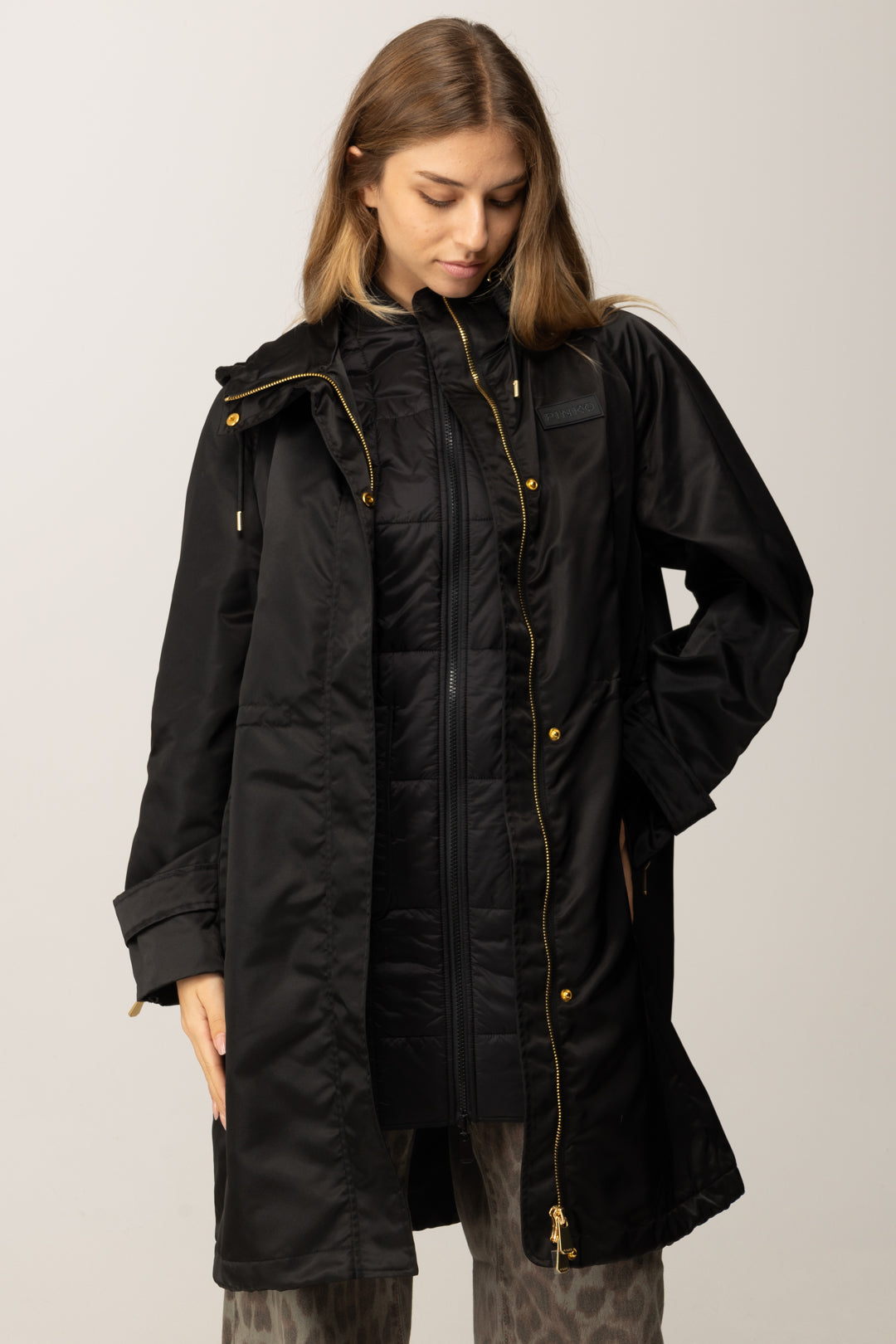 Pinko Piumino Lungo In Tela Lucida con Cappuccio NERO LIMOUSINE