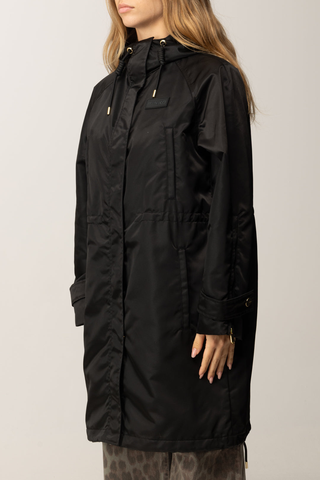 Pinko Piumino Lungo In Tela Lucida con Cappuccio NERO LIMOUSINE