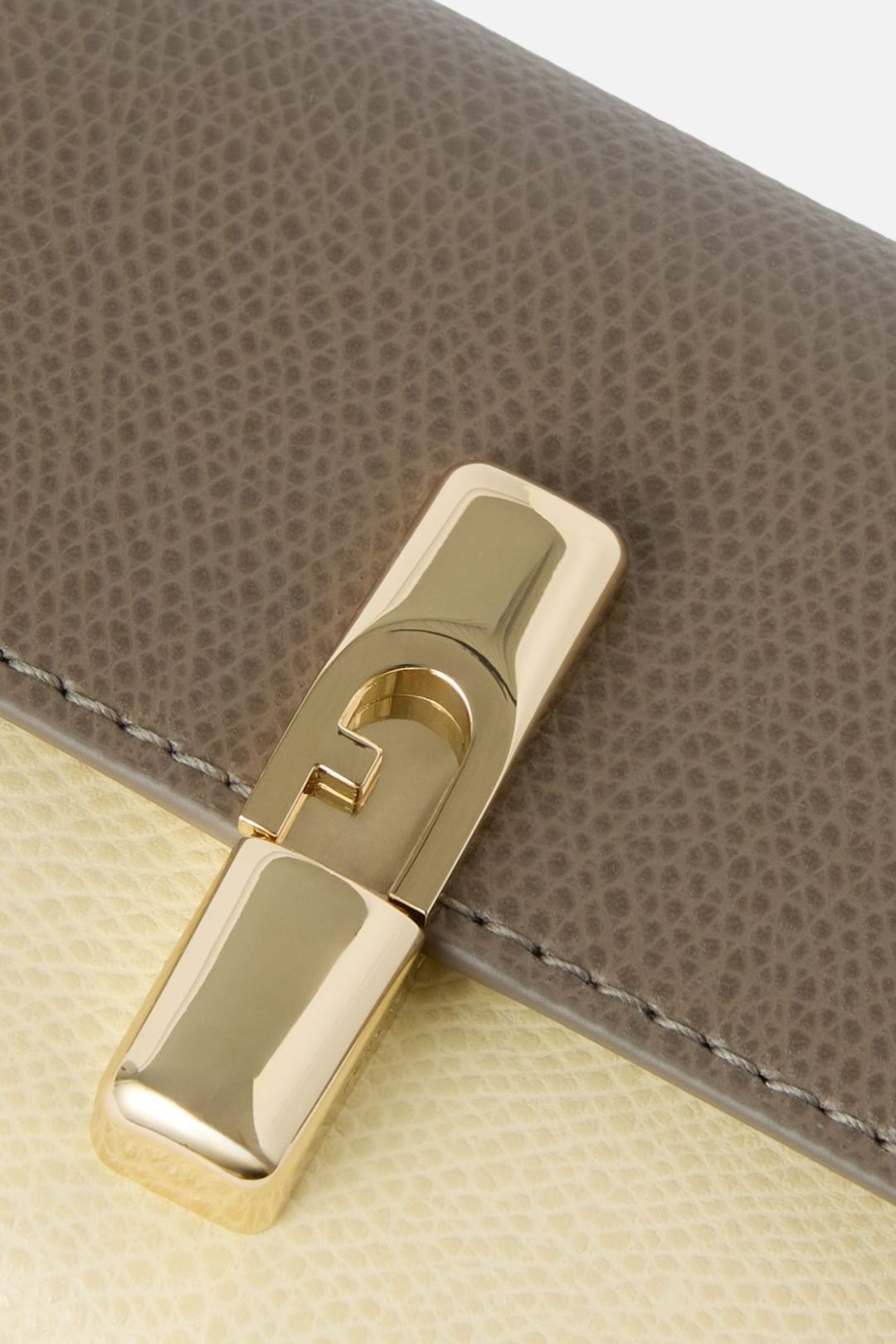 Furla Portafoglio Compatto Iride S In Pelle Bicolore WP00564 ACO000 5139S