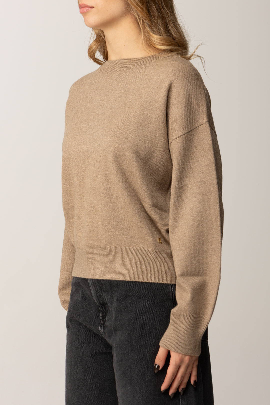 Replay Pullover Girocollo con Maniche Ampie DK3901.000.G23372 CAMEL