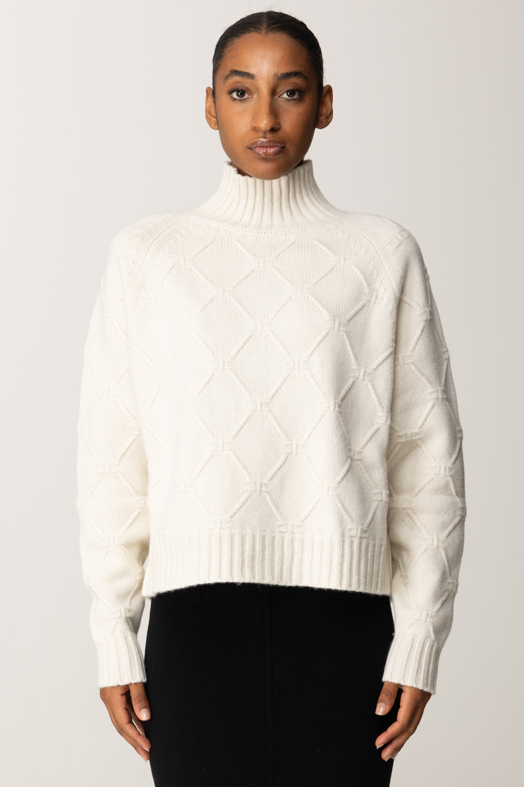 Elisabetta Franchi Pullover In Maglia con Motivo Losanghe Jacquard MK55T57E2 MILK