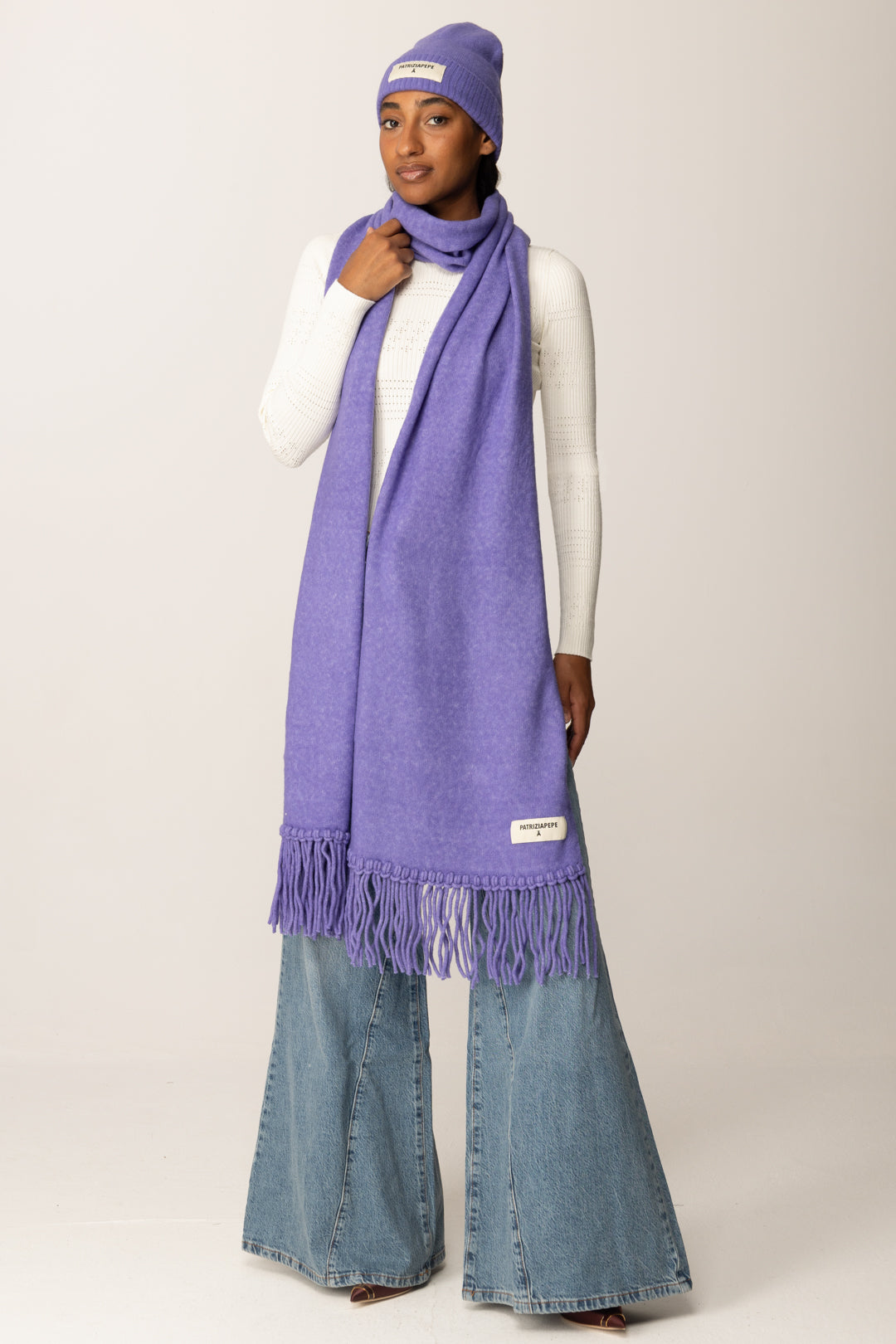 Patrizia Pepe Sciarpa In Maglia con Frange 8F0067 K287 DIGITAL VIOLET