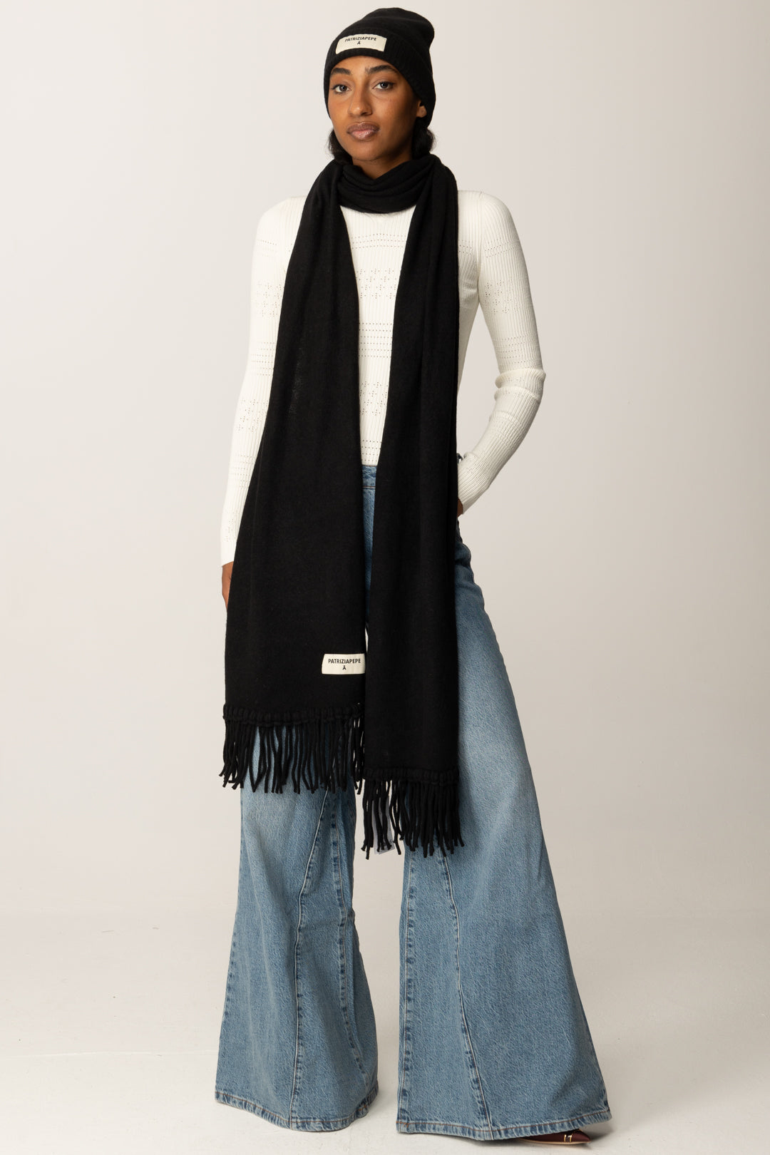 Patrizia Pepe Sciarpa In Maglia con Frange 8F0067 K287 NERO