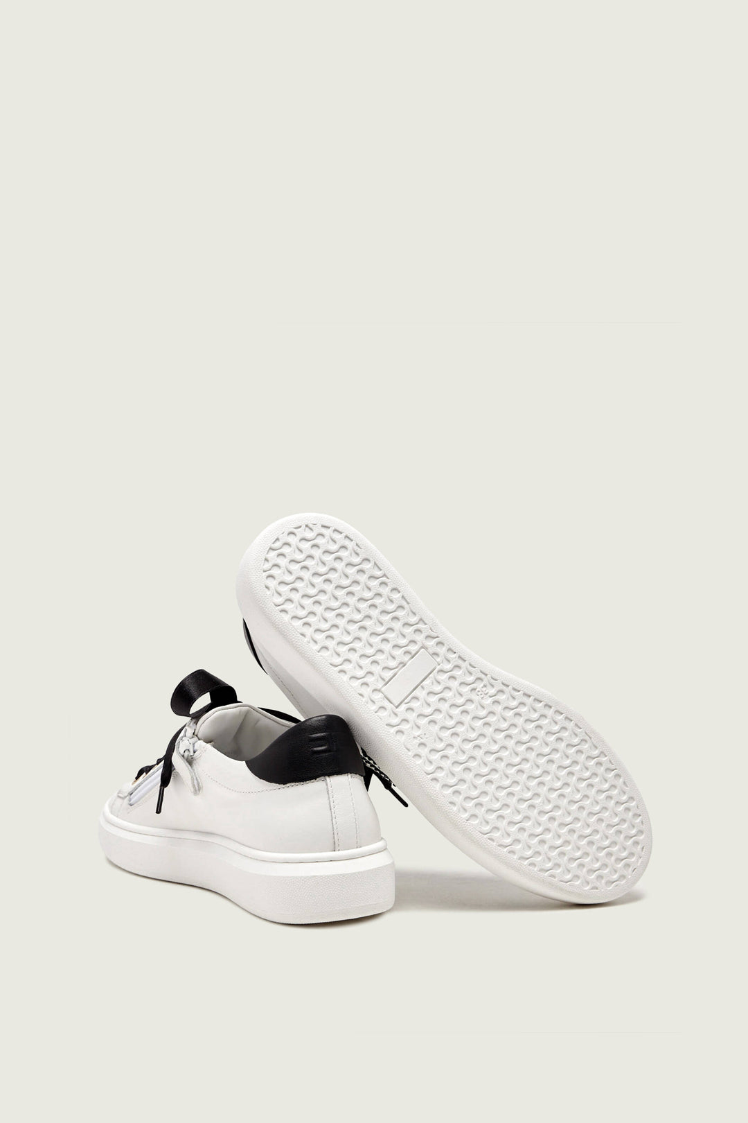 Elisabetta Franchi Bambina Sneaker Low Cut con Logo Cc F4A9-E0504-0092B092 IVO WHI/BL