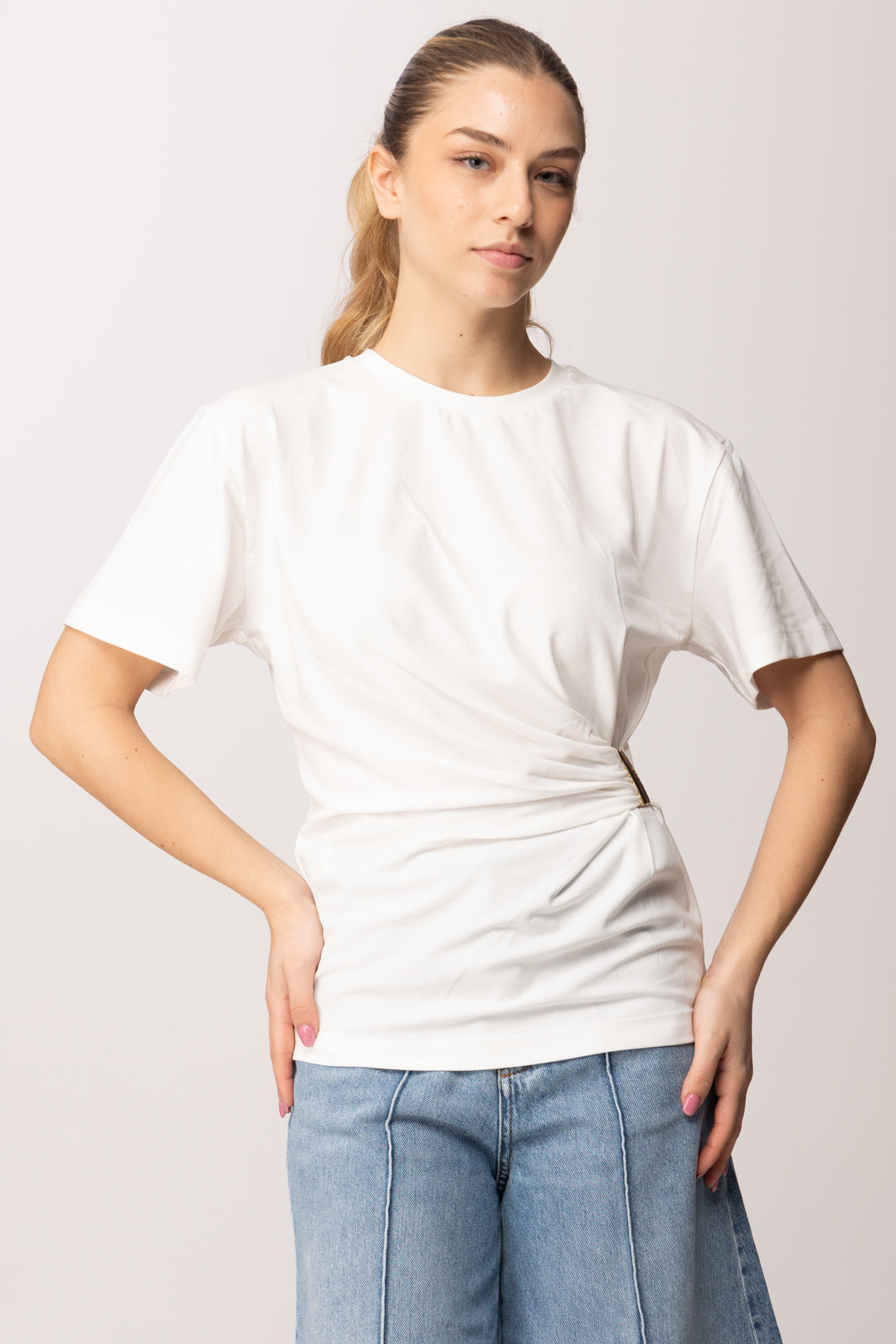Pinko T-shirt con Drappeggio e Dettaglio Oro Al Fianco 106455 A35D Z05