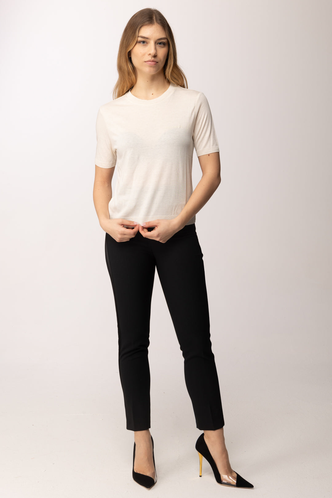 Patrizia Pepe T-shirt con Lettering Logo Ricamato 2M4542 J419 PEARL IVORY