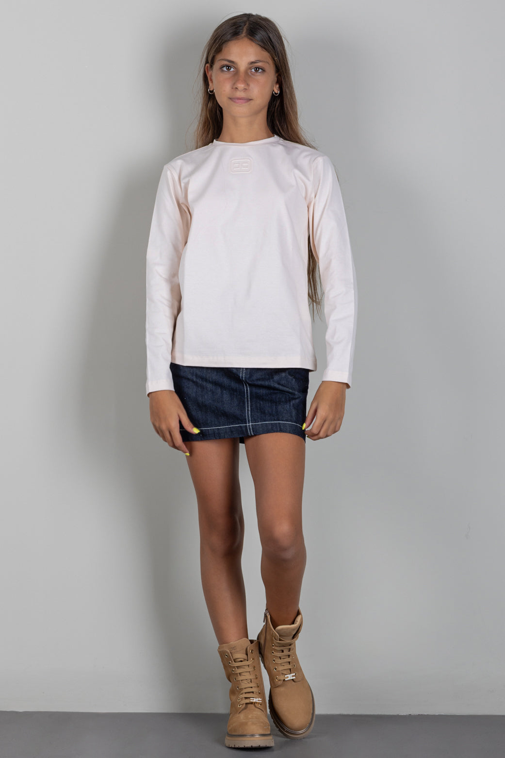 Elisabetta Franchi Bambina T-shirt con Logo Embossed EFTS272CJE018.C063