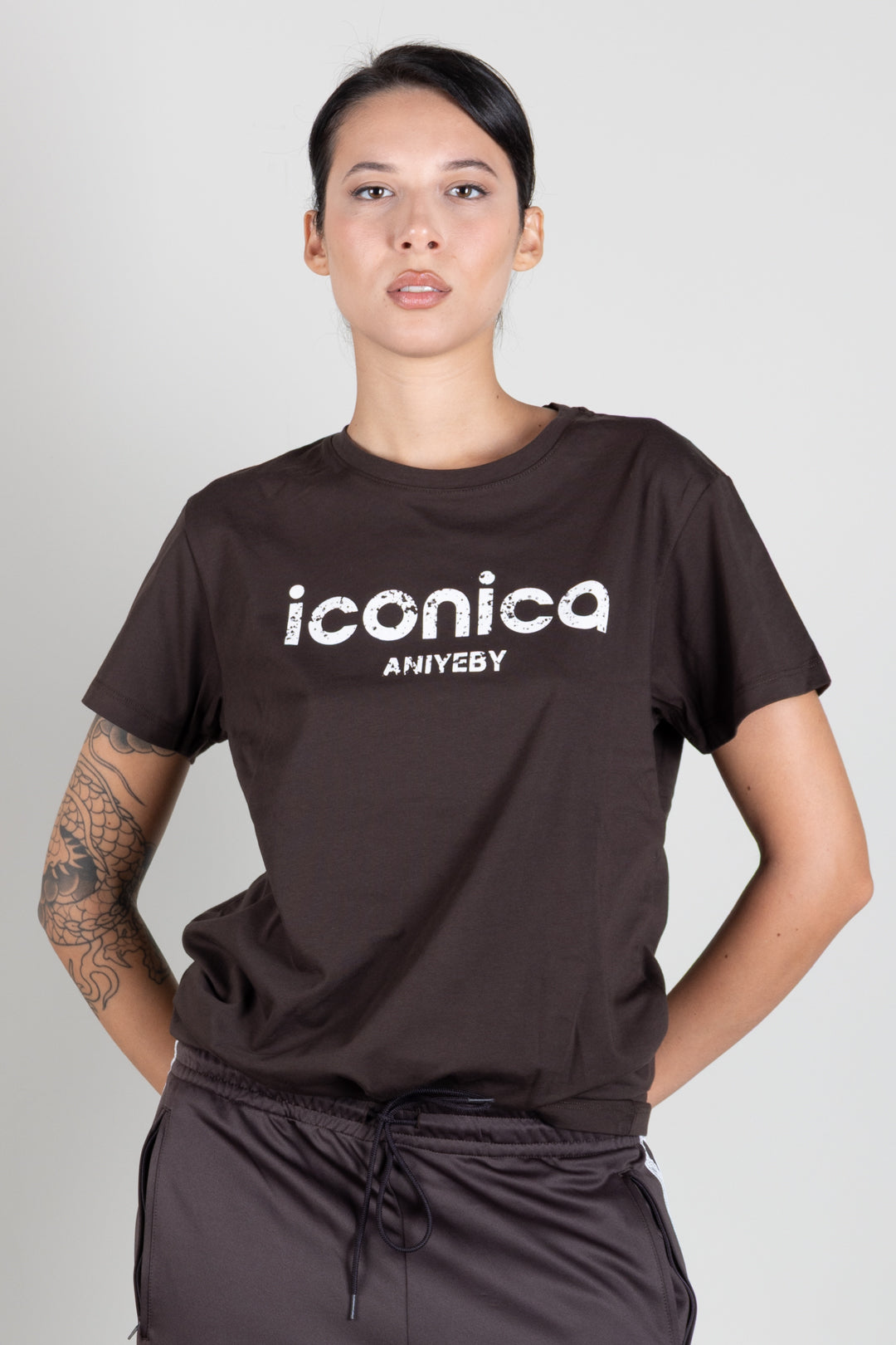 Aniye By T-shirt con Stampa "iconica" a Contrasto 181332 CHOCO :AI26