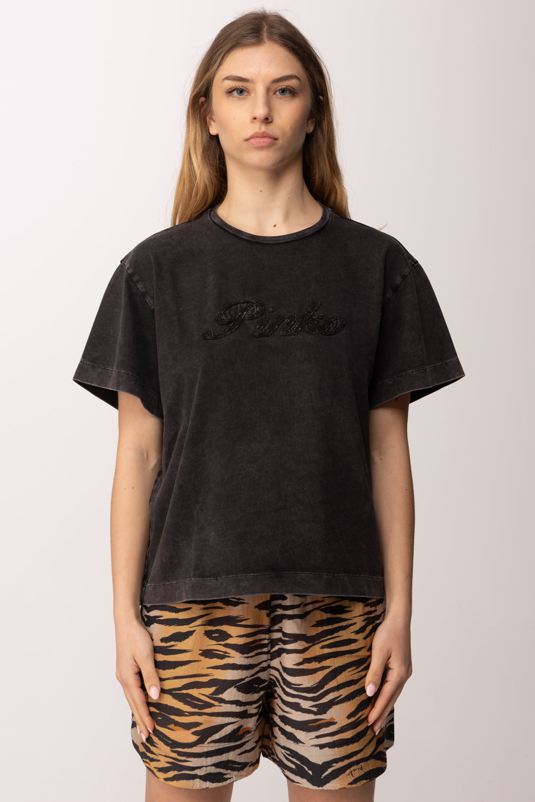 Pinko T-shirt Loose Fit con Ricamo Logo Tono Su Tono 106575 A36T Z98