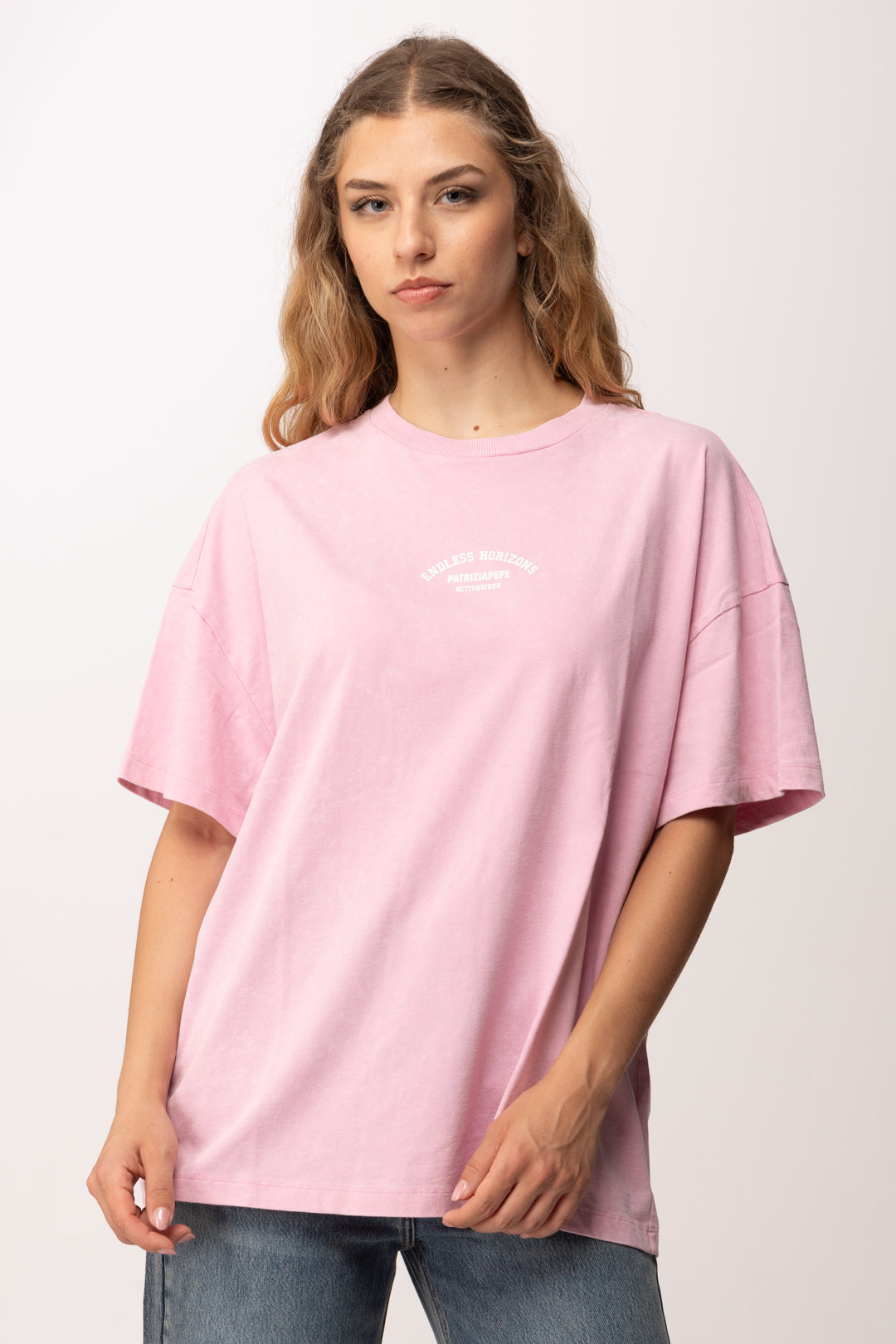 Patrizia Pepe T-shirt Over con Stampa Lettering 2M4552 J428 MARBLE SHELL LILAC