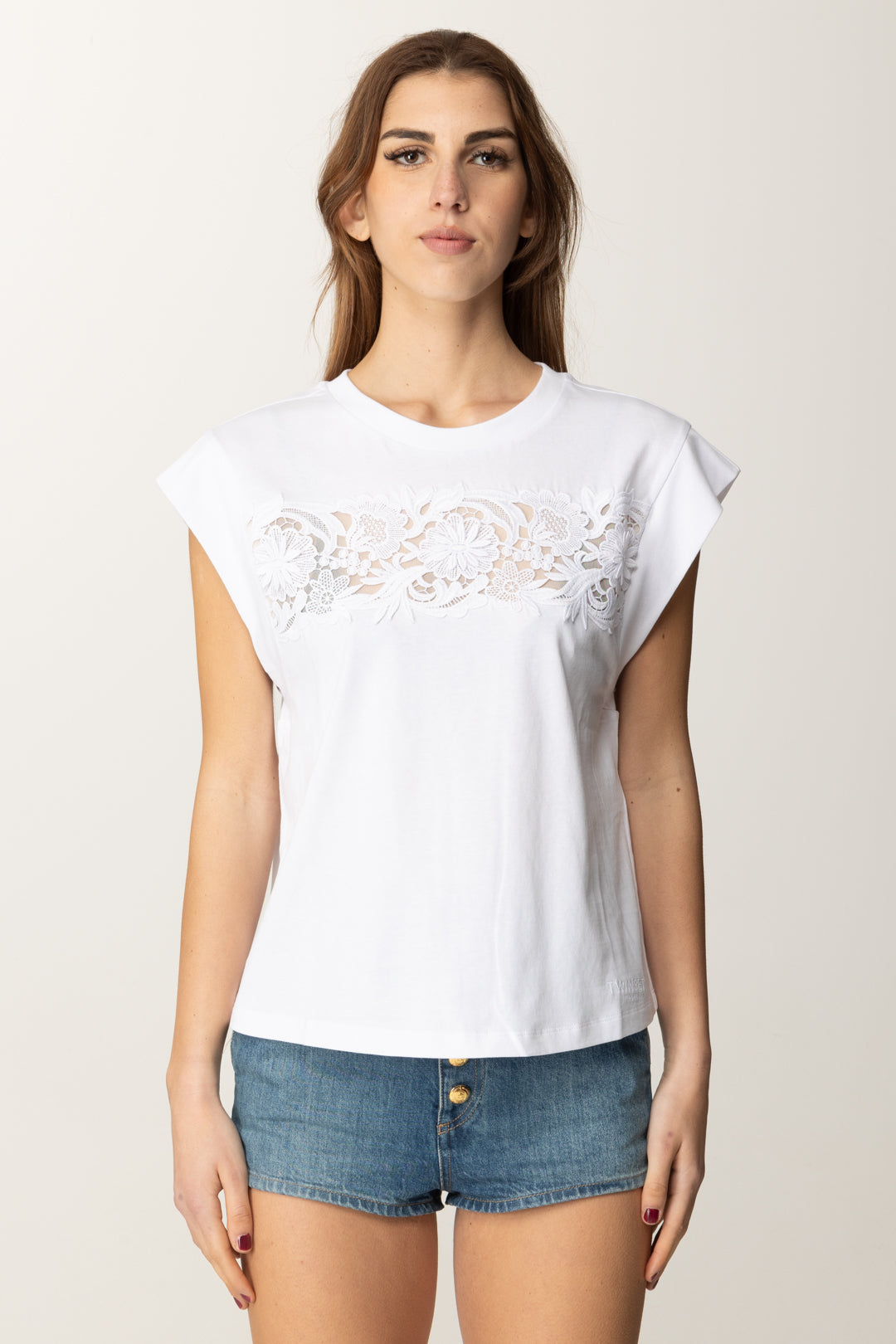 T-shirt avec empiècement en dentelle