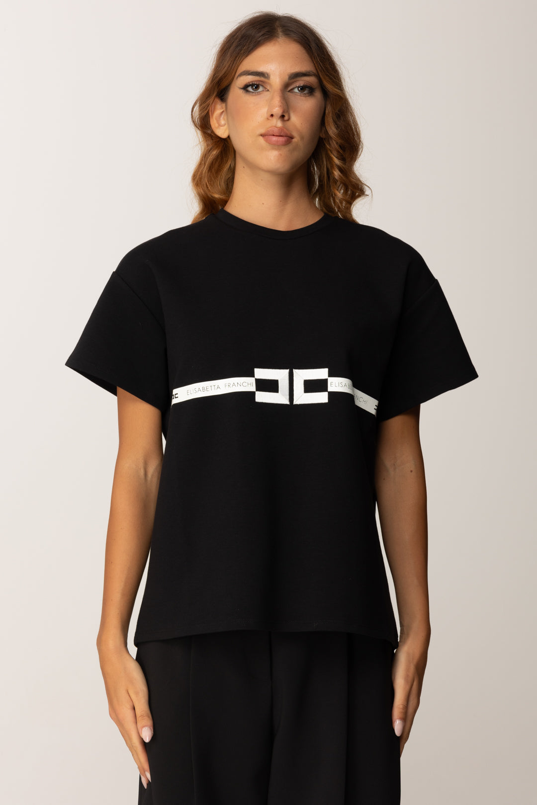 Elisabetta Franchi T-shirt con Tampa a Nastro Lettering MA02256E2 NERO