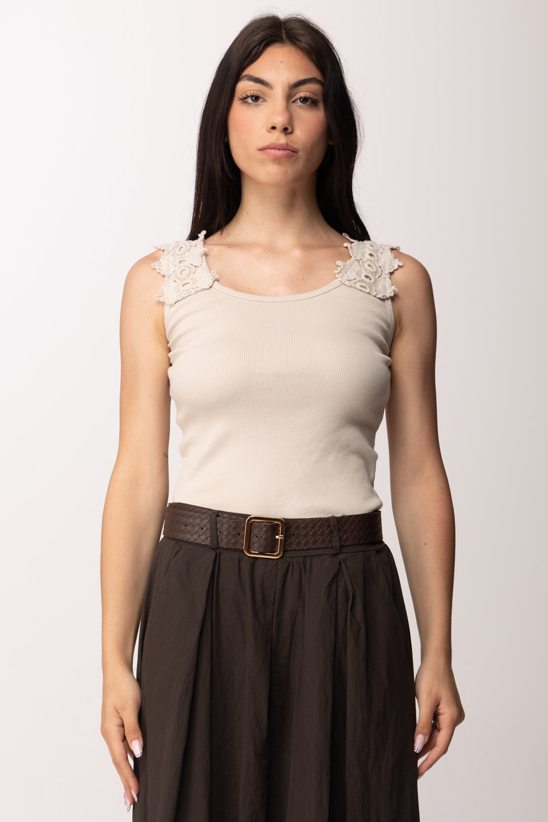 Khloe Femme Top a Costine con Spalline In Pizzo Floreale 61268 BEIGE