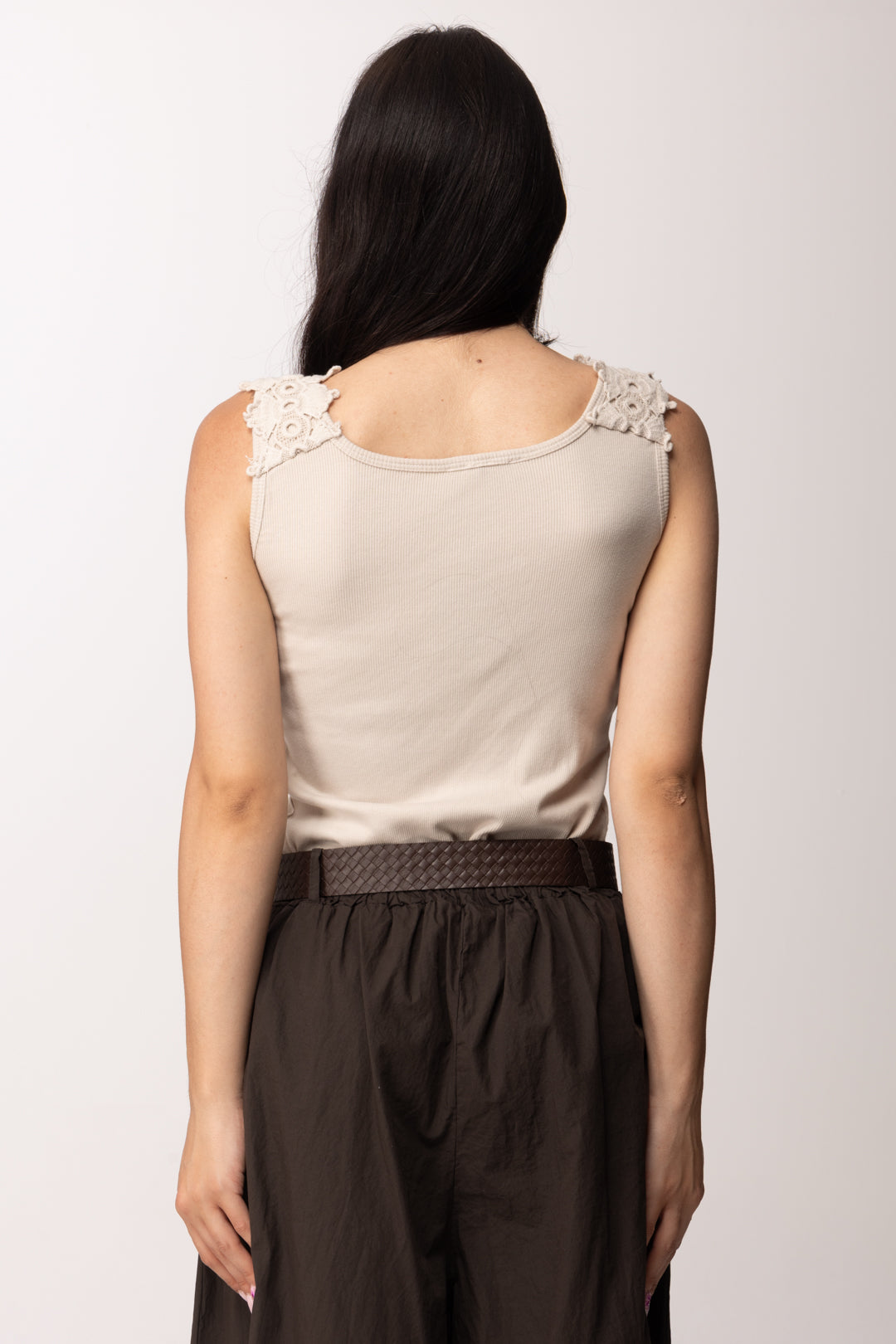 Khloe Femme Top a Costine con Spalline In Pizzo Floreale 61268 BEIGE