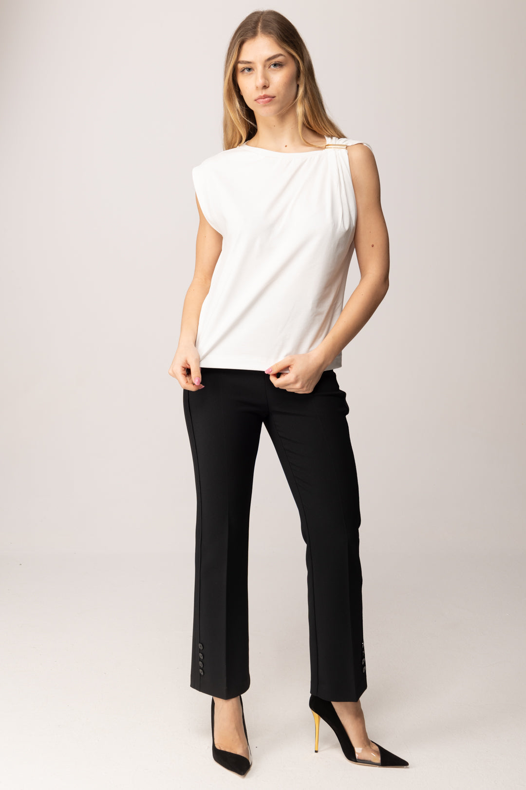 Pinko Top con Dettaglio Gioiello Su Spalla 106478 A35D Z05