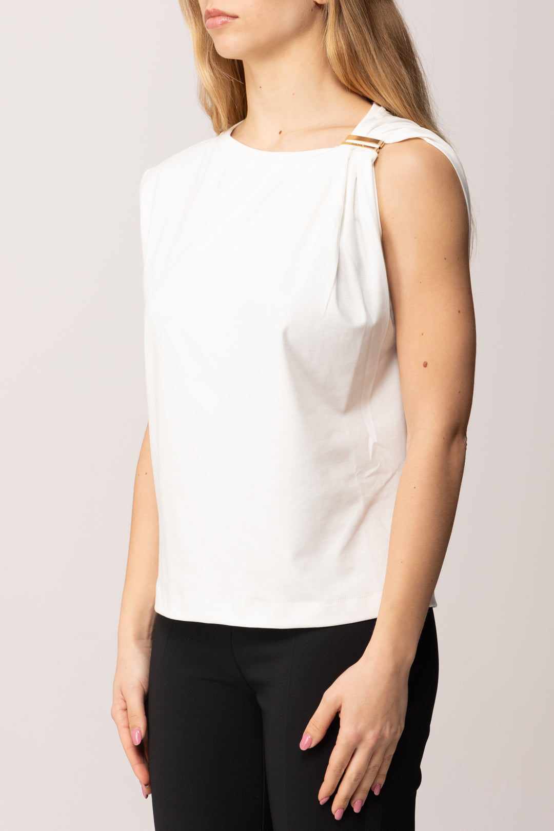 Pinko Top con Dettaglio Gioiello Su Spalla 106478 A35D Z05