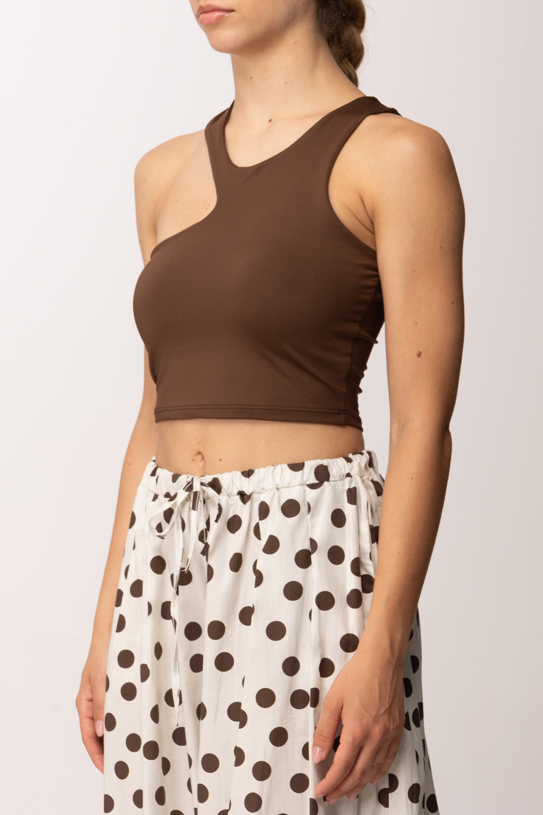Khloe Femme Top Crop con Scollo Simmetrico P2508 CACAO