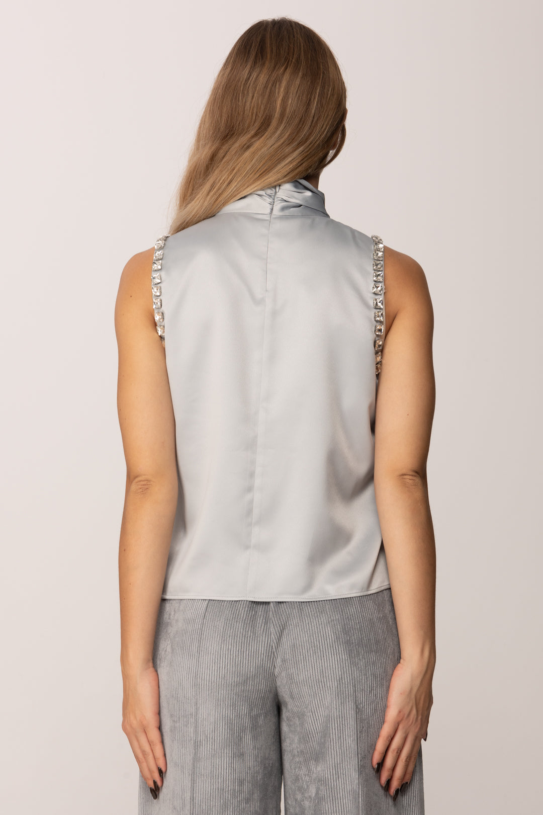 Pinko Top Enriqueta In Satin con Sciarpa e Strass GRIGIO-MONUMENTO GR.