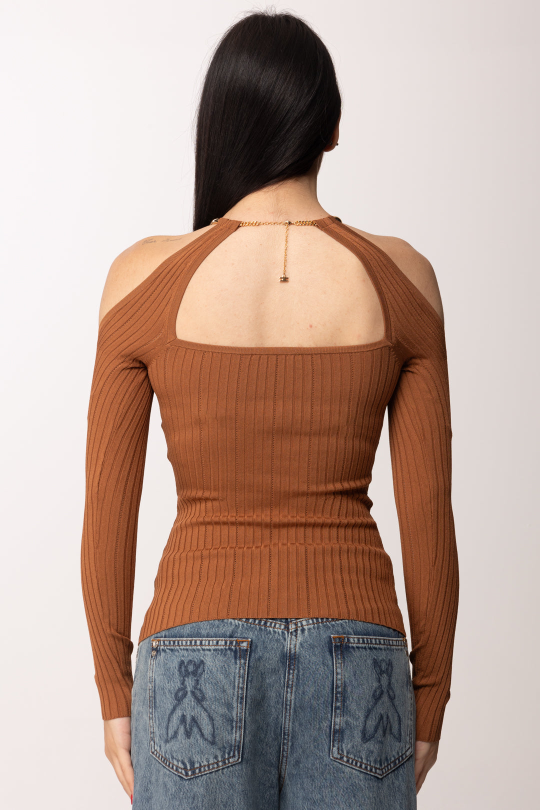 Elisabetta Franchi Top In Maglia con Spalle Scoperte e Dettaglio Gioiello MK89S61E2 CUOIO