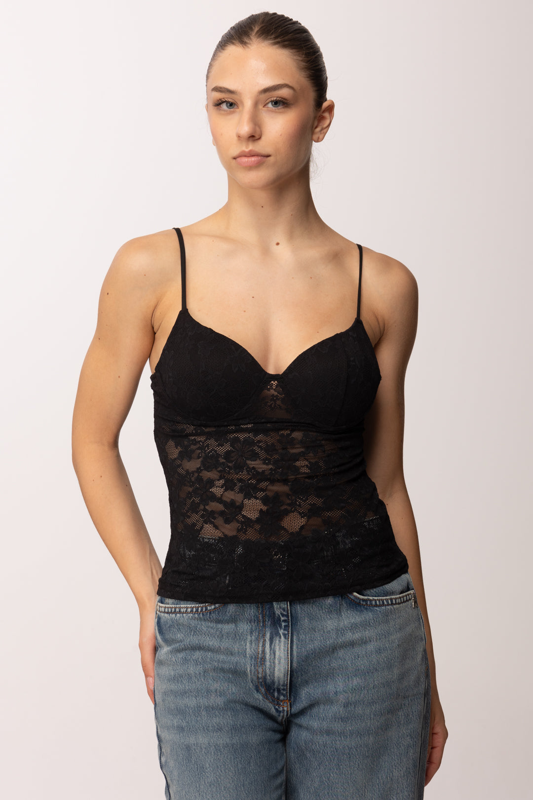 Khloe Femme Top In Pizzo con Coppe E0657 NERO