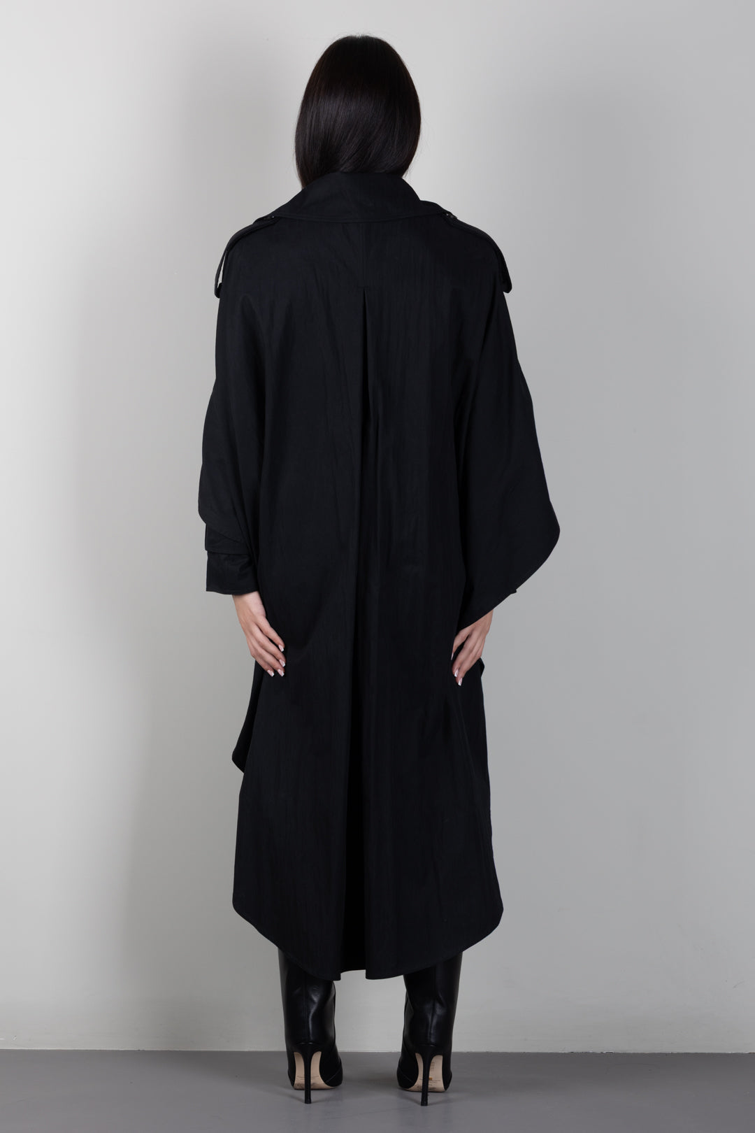 Elisabetta Franchi Trench Over con Costruzione a Mantella SP01066E2 NERO