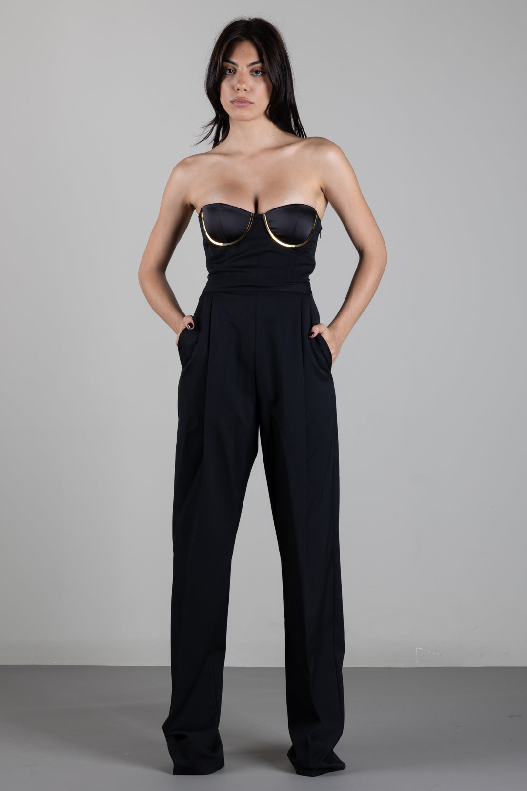 Elisabetta Franchi Tuta In Gabardina con Coppe Gioielloe e Bustier TU07567E2 NERO