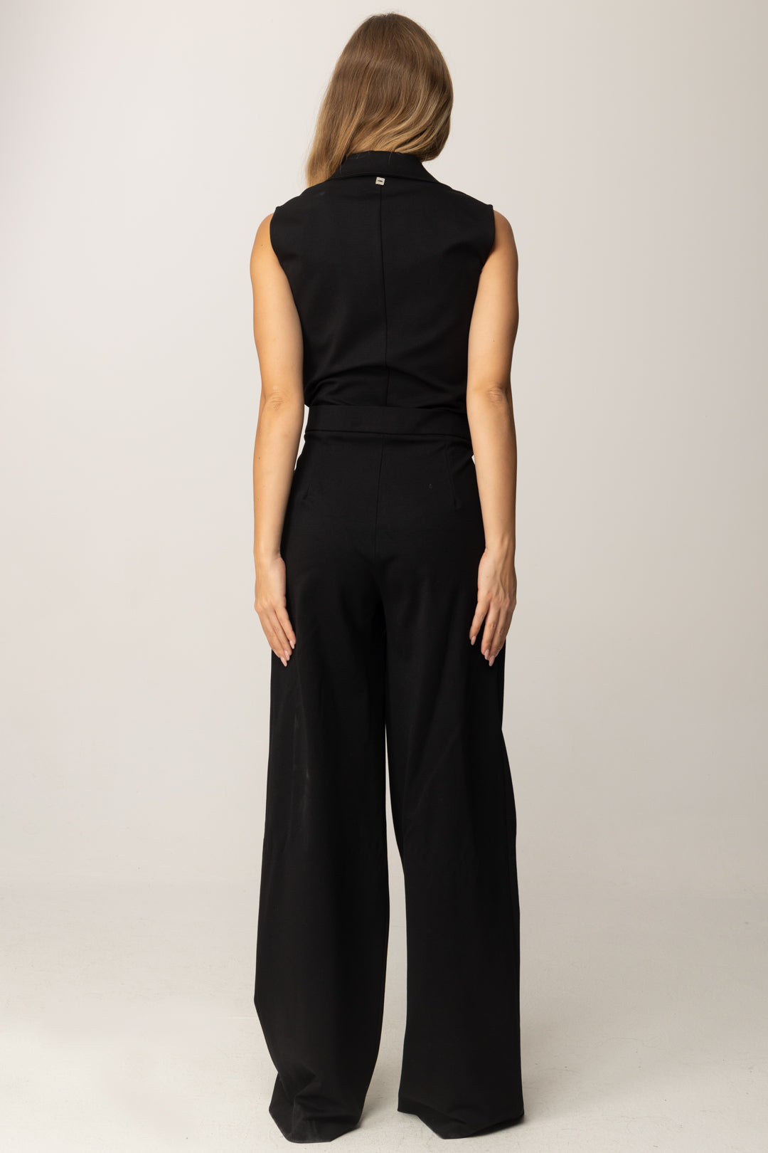 Manila Grace Tuta Senza Maniche con Pantaloni Wide Leg A069VU NERO