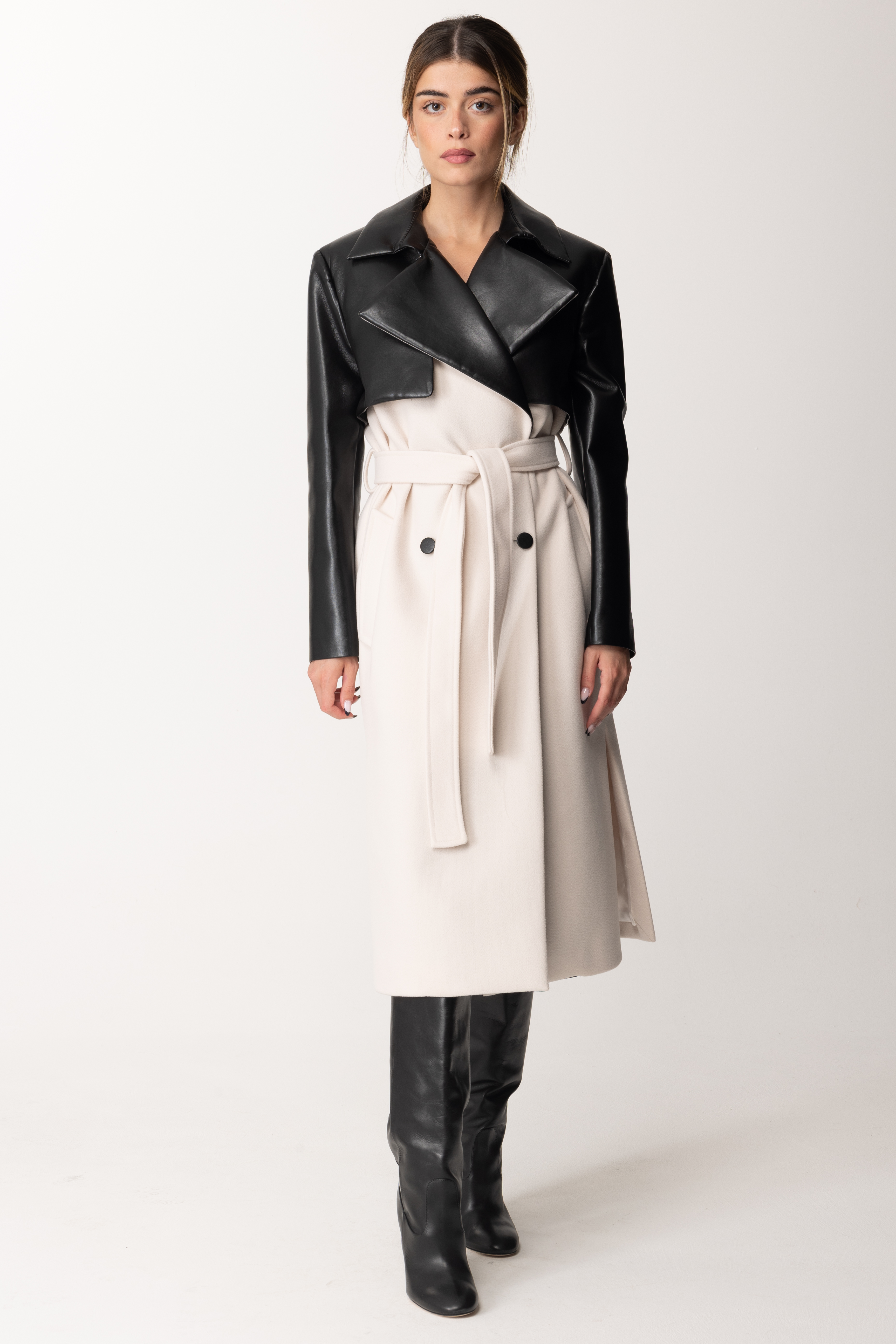 Preview: Simona Corsellini Double-breasted two-tone eco-leather trench coat WHITE CLOUD/NERO