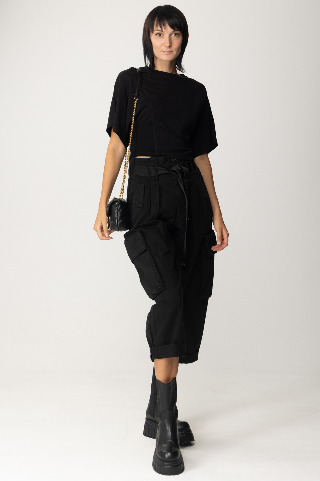 Preview: Pinko Short T-shirt with wide sleeves NERO LIMOUSINE