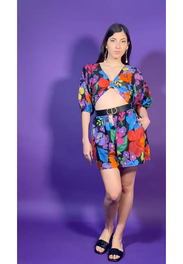 Preview: Twin-Set Maxi flower print shorts ST FIORE MESSICO NERO