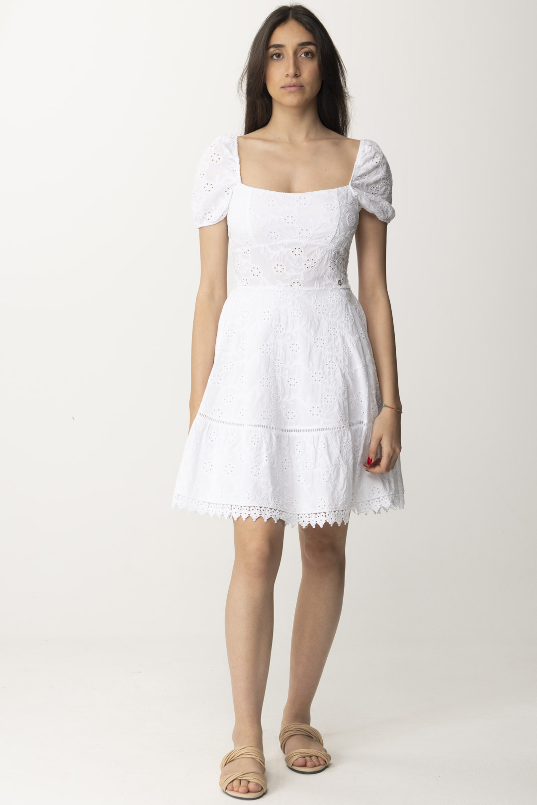 Podgląd: Guess Mini sukienka Sangallo Pure White