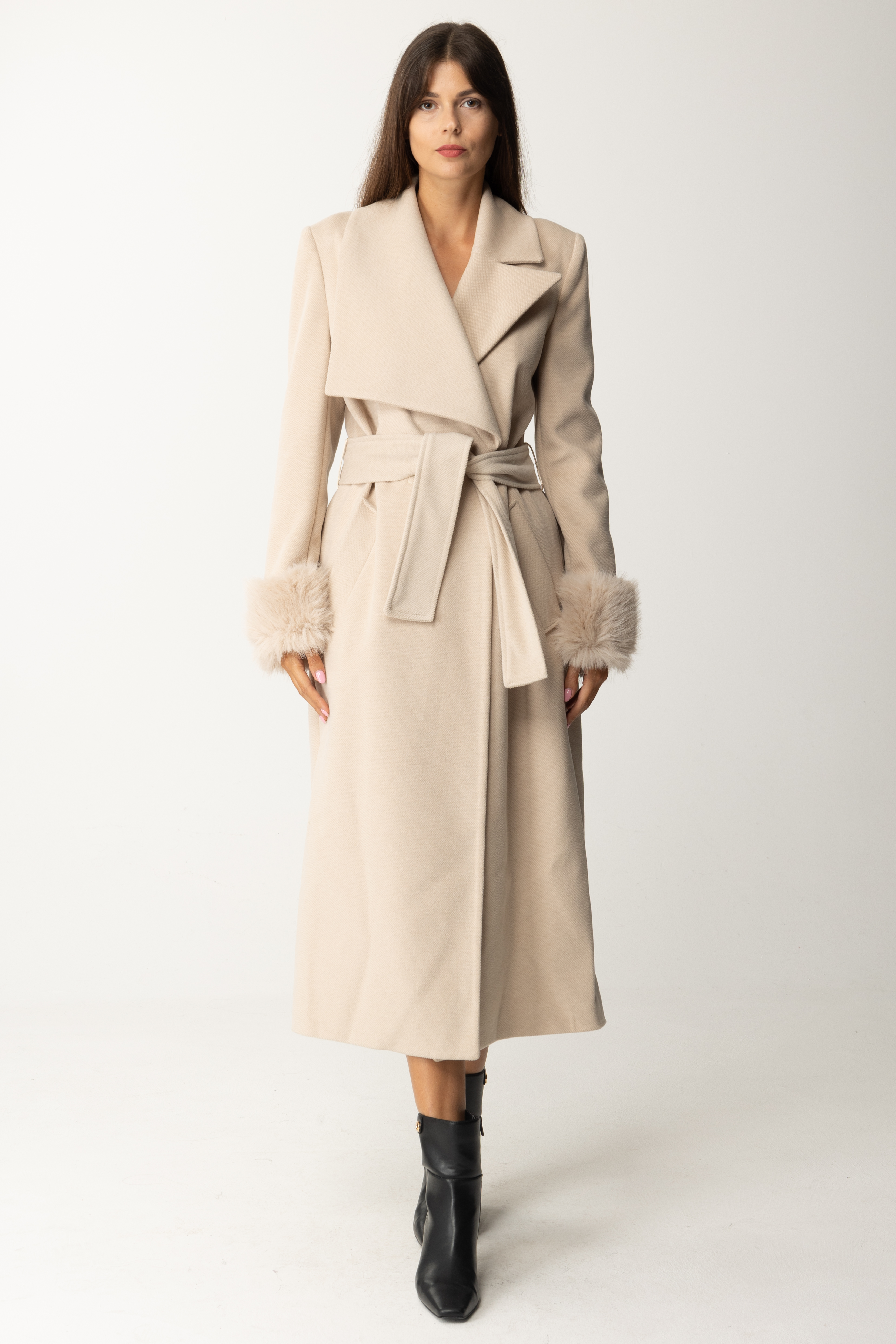 Preview: Yes London Coat with lapels and fur inserts Beige
