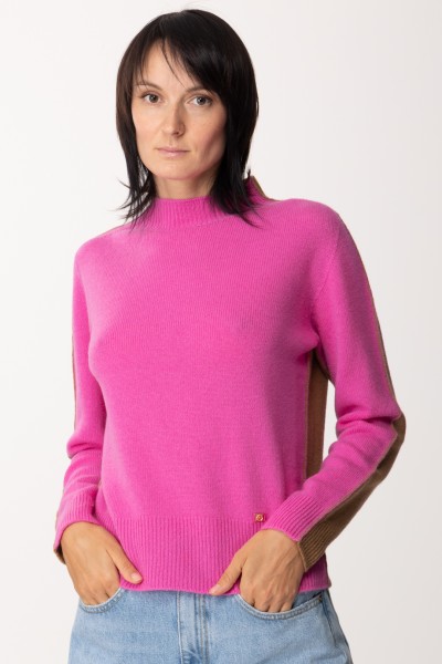Pinko  Two-Tone Wool and Cashmere Pullover 101990 A185 FUXIA/CAMMELLO