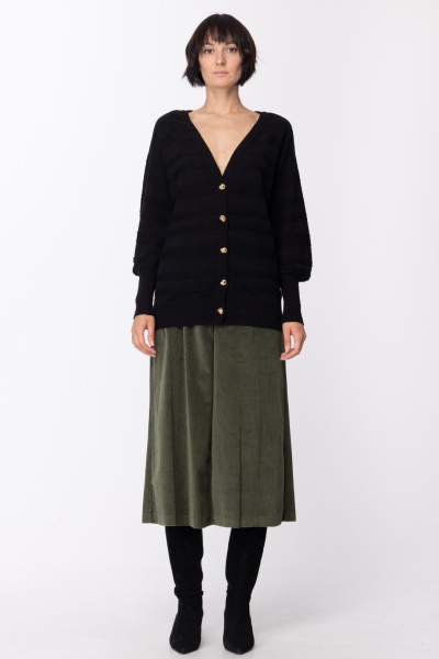 Simona Corsellini  Cardigan with gold buttons and ribbed details A22CPMGO01 Nero