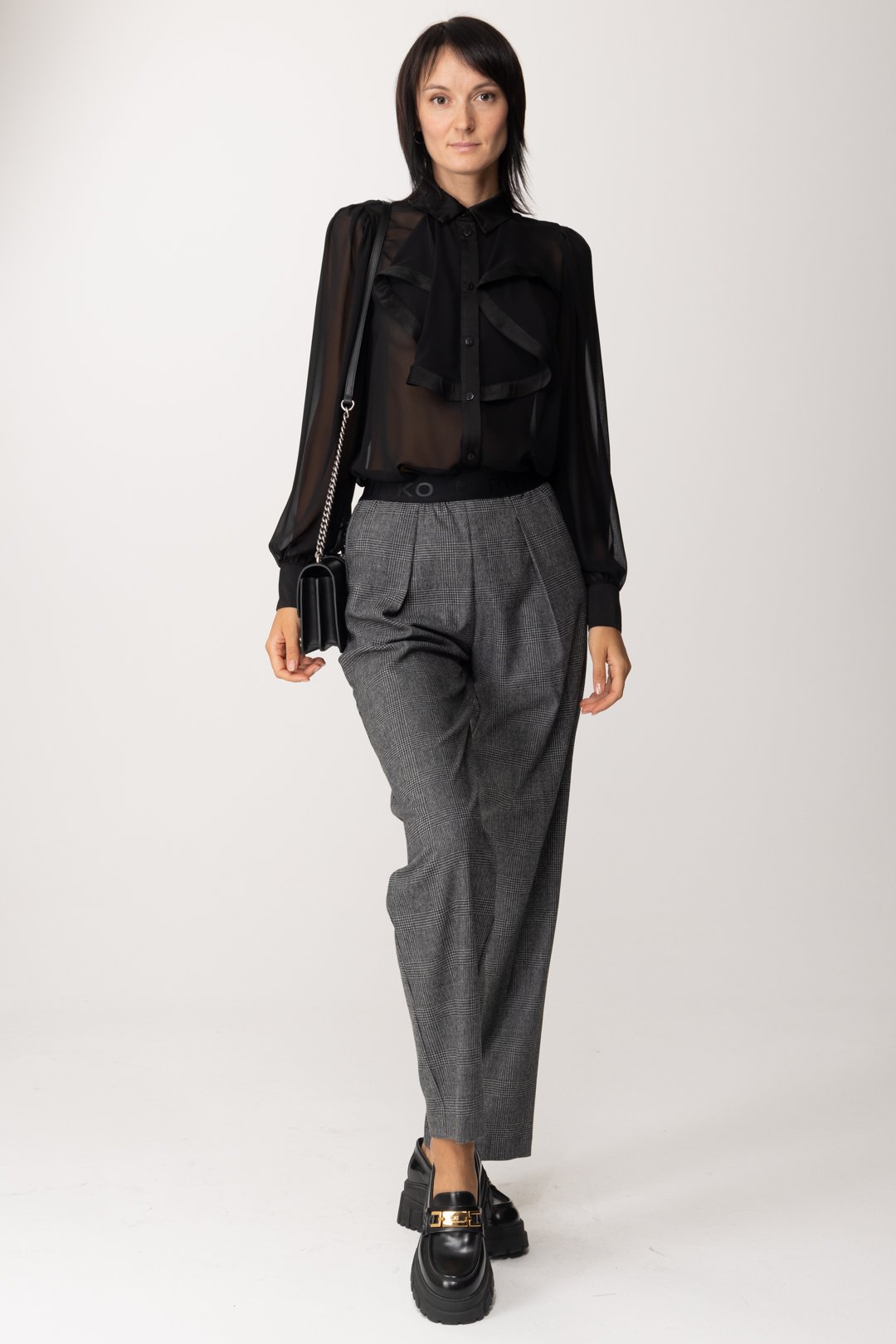 Preview: Gaelle Paris Satin blouse with ruffles Nero