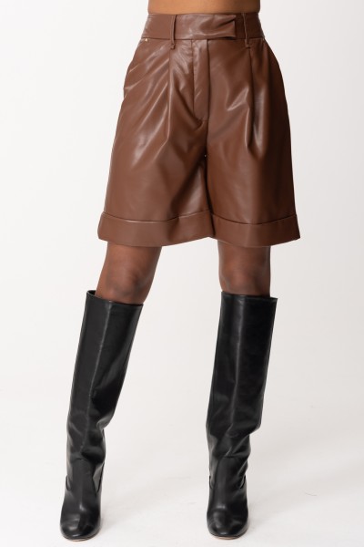 Simona Corsellini  Shorts in pelle A23CPSH001 TOFFEE