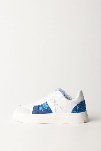 Patrizia Pepe  Kolorowe sneakersy z brokatowymi wstawkami 2Z0008 L110 GLITTER BLUE